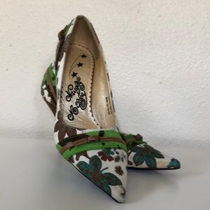 Naughty Monkey “Hilary” Heel